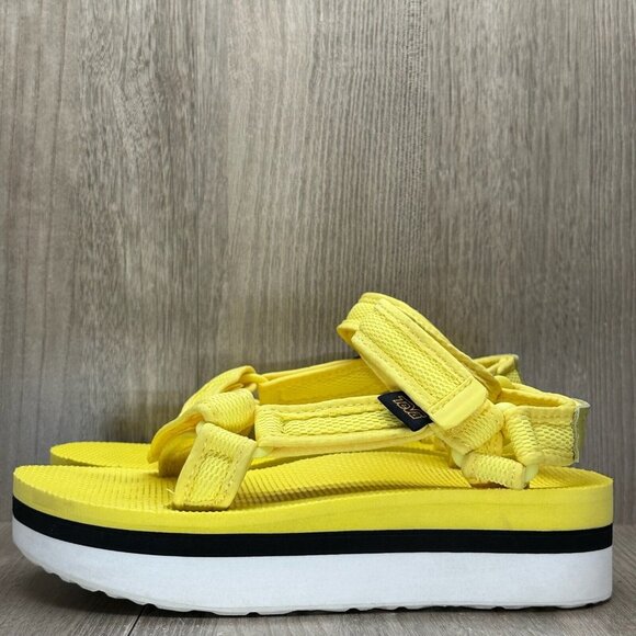 Teva Sandals Womens Size 6 Flatform Universal Mesh Strappy Hiking Yellow 1102451 - Picture 3 of 11
